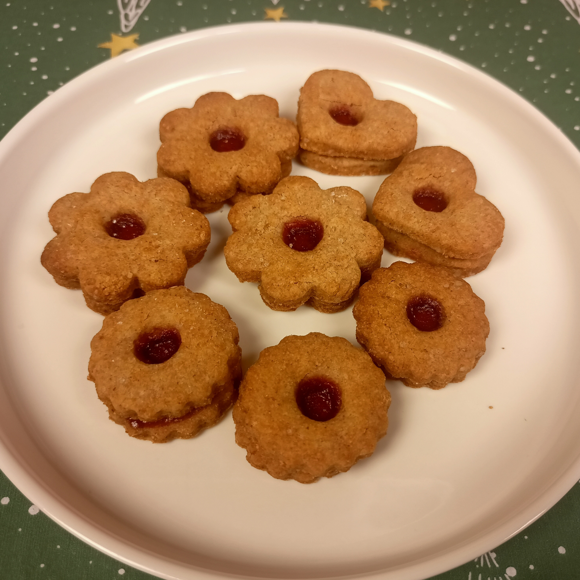 cukroví - špaldové celozrnné linecké